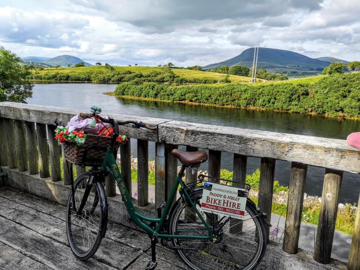 Nellys Bed And Bikes Hotel Westport Ngoại thất bức ảnh